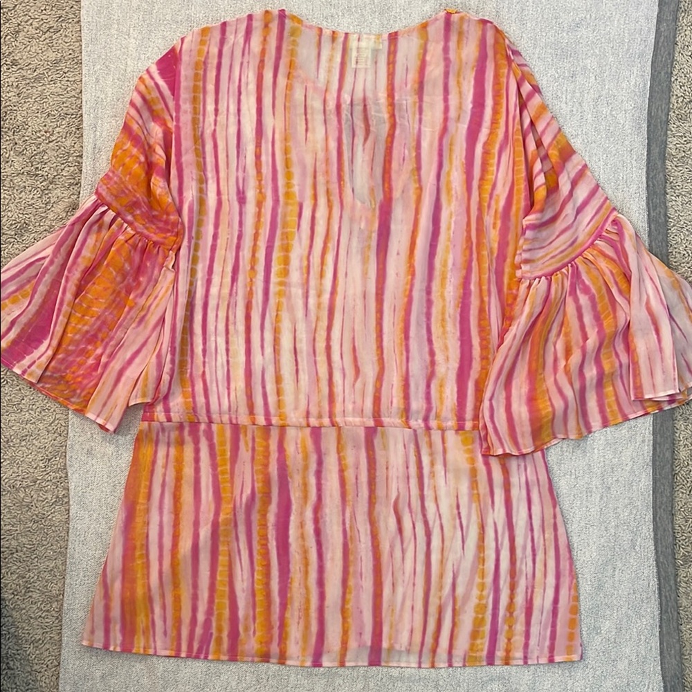 Nouveau Beach Vibrant Striped Tunic with Flared Sleeves